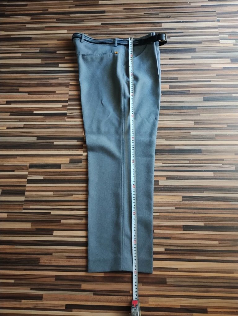 Spodnie garniturowe W38 l29