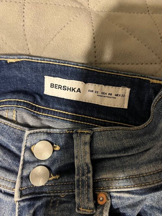 Джинси Bershka на дівчинку