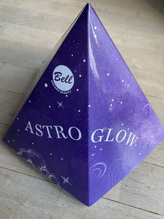 Zestaw BELL Astro Glow - limitowany zestaw 12 kosmetyków do makijażu