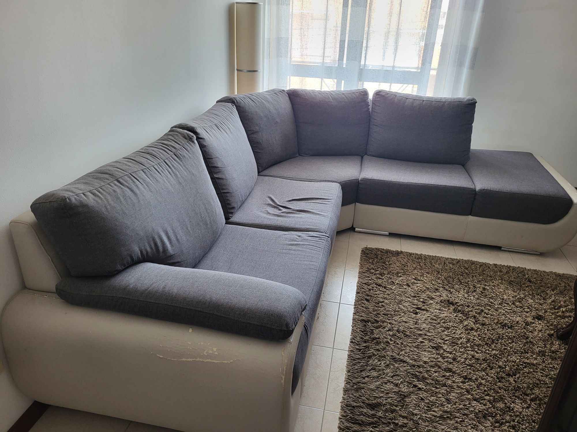 Vendo sofá de 5/6 lugares