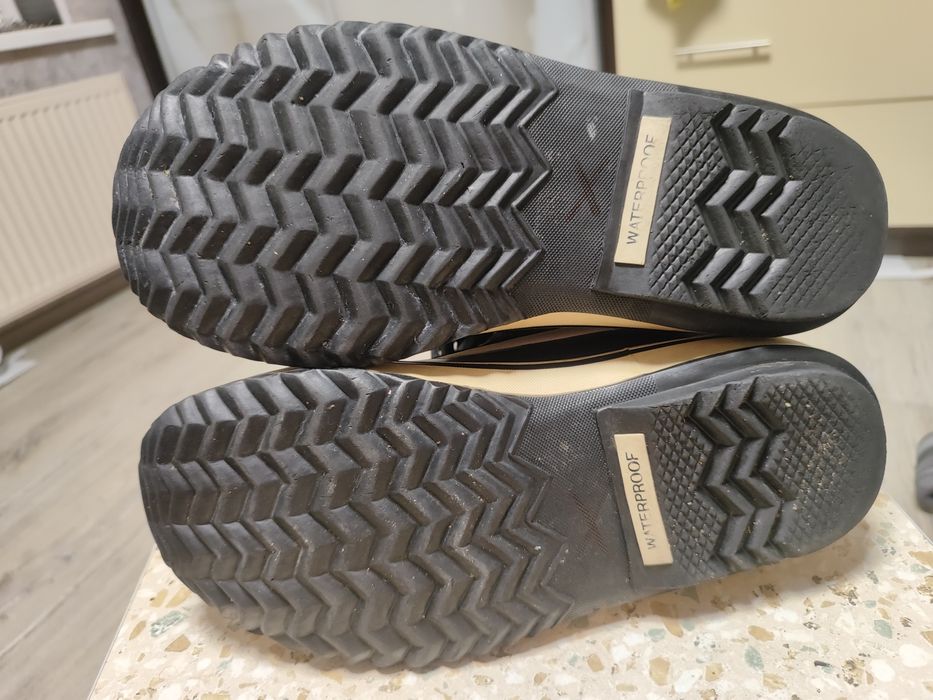 Чоботи Sorel waterproof р-42