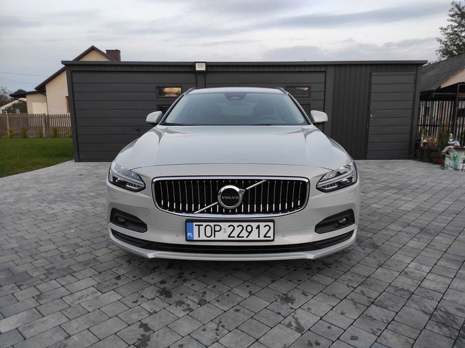 WYPOŻYCZALNIA samochodów osobowych wynajem samochodów