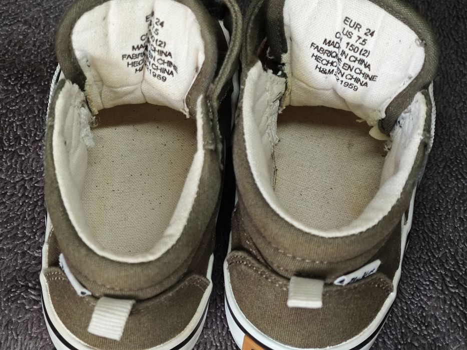 Кеди дитячі HM розмір EUR 24