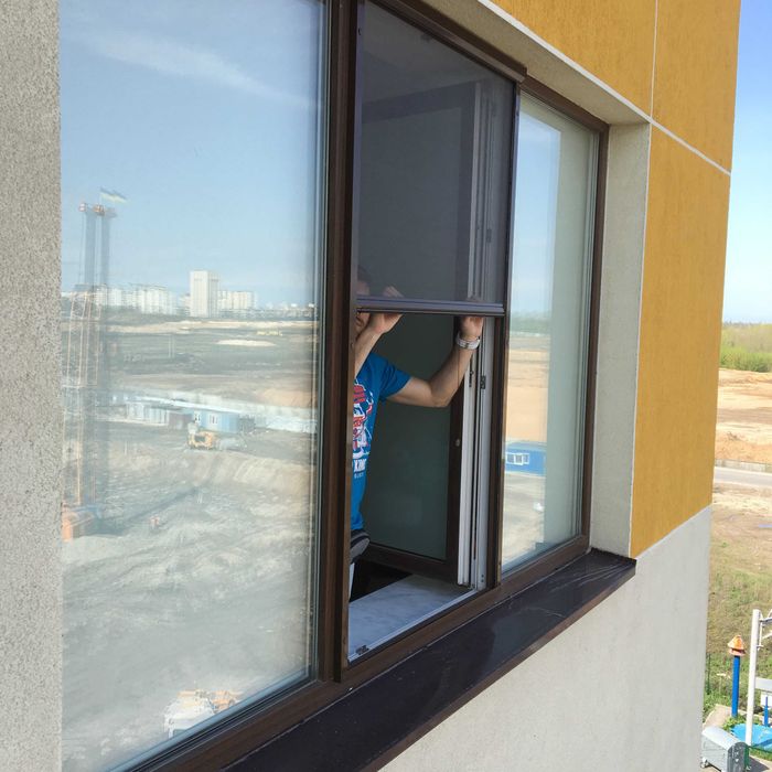 Москітні сітки: розсувні • пліссе (гармошка) • рулонні  • Виробник