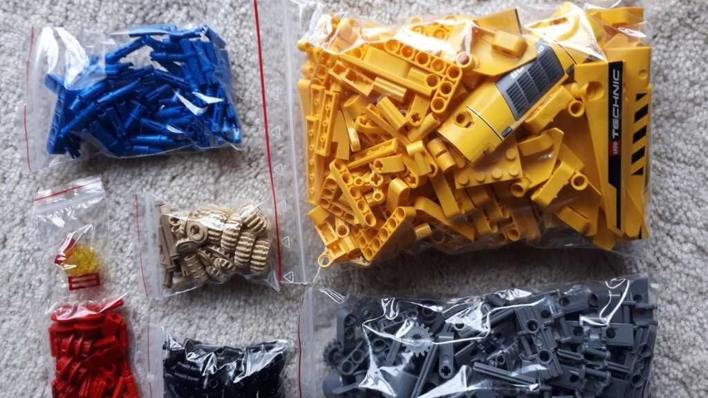 Lego Technic 8043 2w1 koparka z Power Functions .