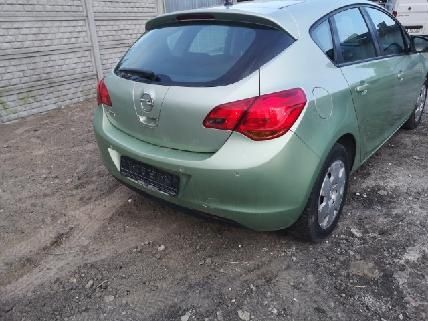 Opel Astra J IV* 1,6 benzyna* dobrze wyposażona*