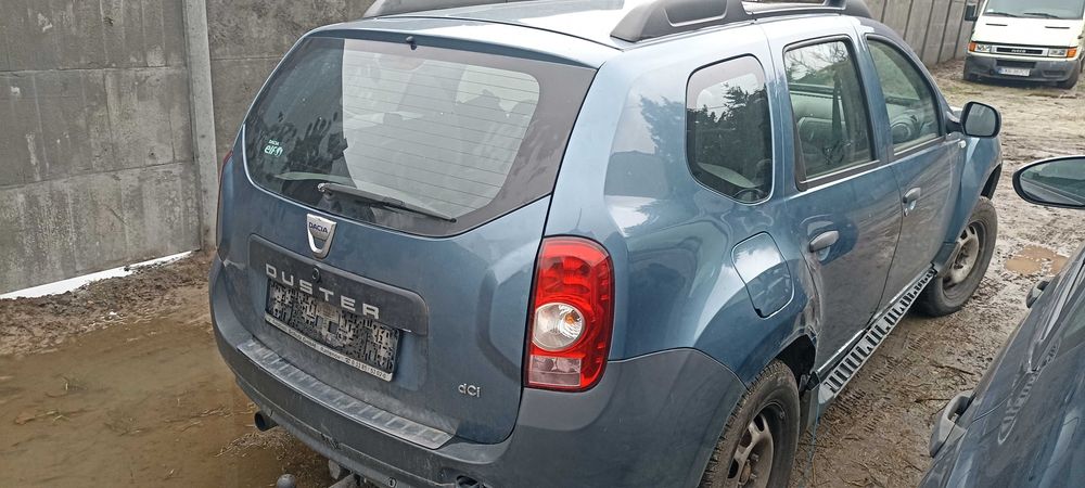 ćwiartka tył błotnik dacia duster 1.5 dci K9K lak ternf
