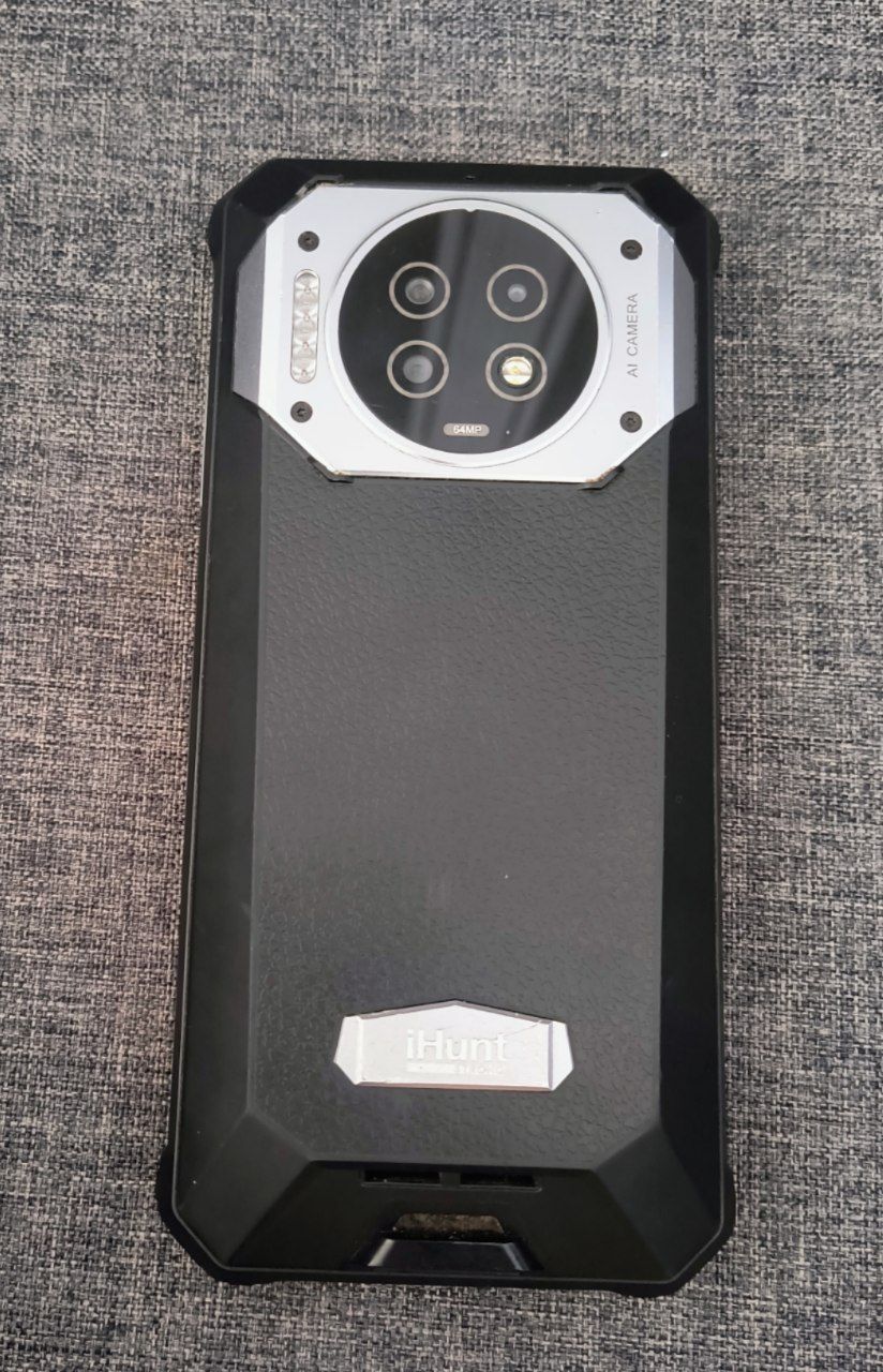 Смартфон iHunt Titan P21000 PRO - 8/256 Гб, 21000 мАг