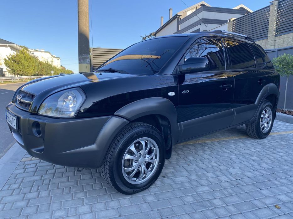 Hyundai Tucson 2007p.