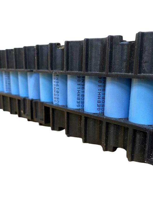 Батарея під демонтаж з 196 шт із елементами (LG MH1)