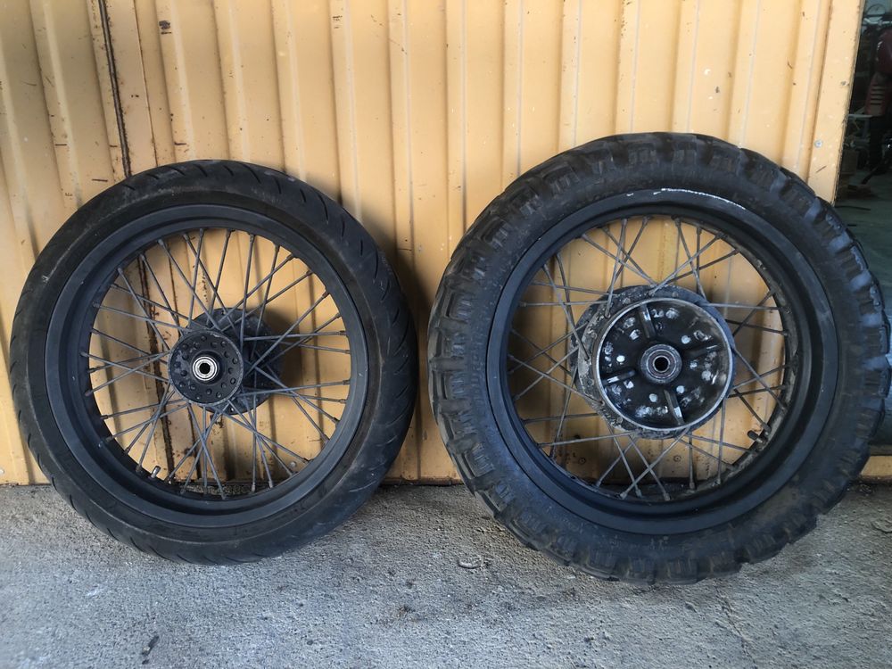 Rodas 17”supermotard yamaha XT600