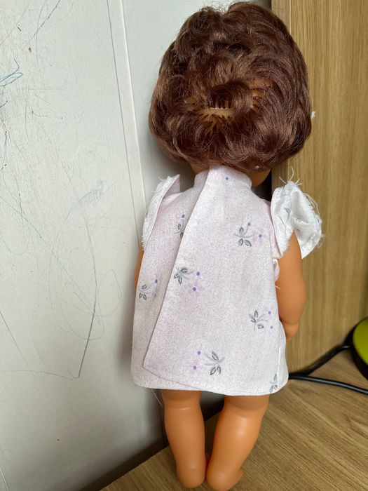 Кукла в платье с глазками