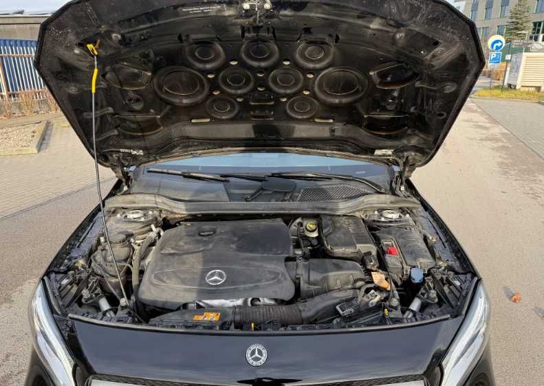 авто з Європи Mercedes-Benz GLA 250