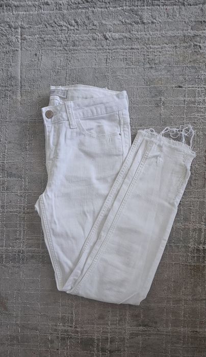 Białe spodnie Zara r. 36