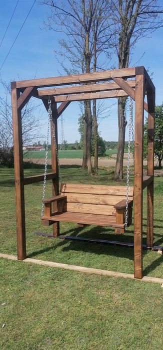 Huśtawki, bujaki, meble ogrodowe, architektura ogrodowa