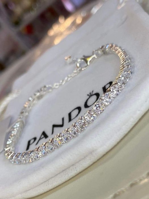 Fios/Pulseiras pandora e outras marcas