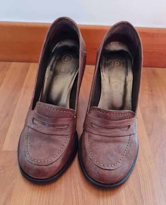 Sapatos de salto alto n.36