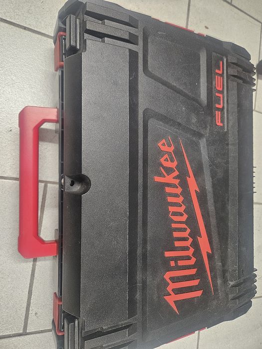 Sprzedam szlifierke Milwaukee M18