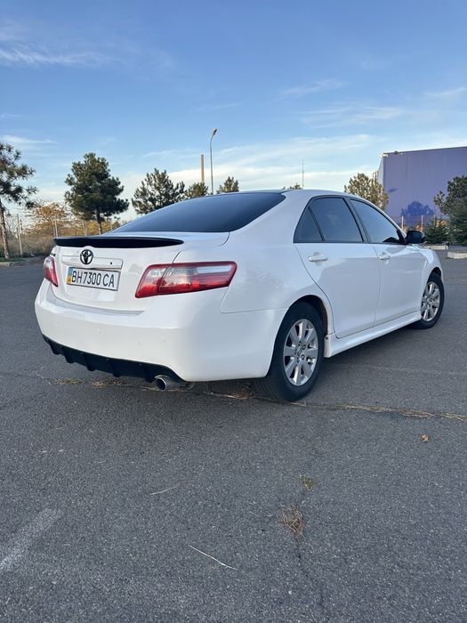 Продам камри 40.