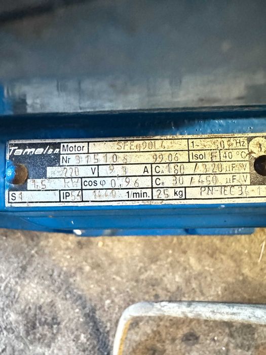 Kompletna pompa hydroforowa z silnikiem 230V