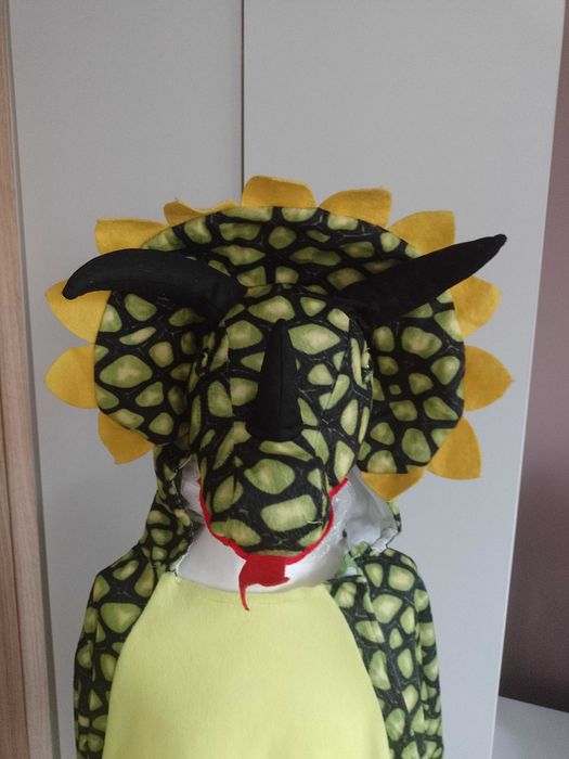 NOWY strój karnawałowy DINOZAURA SMOKA TRICERATOPSA bal 110/116 529