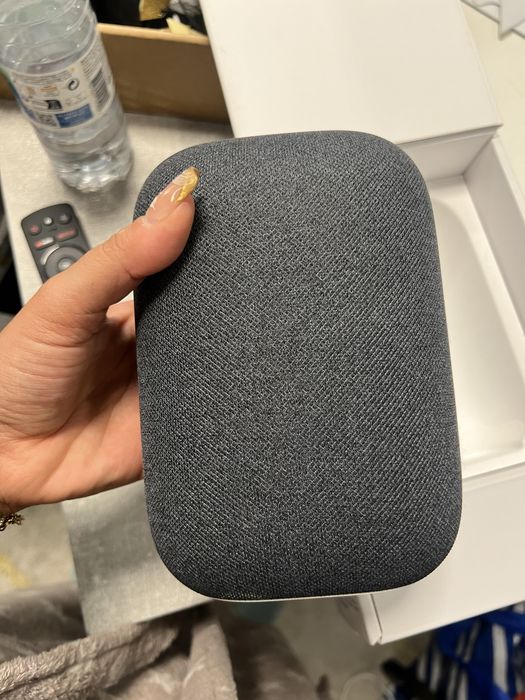 Google Nest Audio Novo - Caixa Aberta