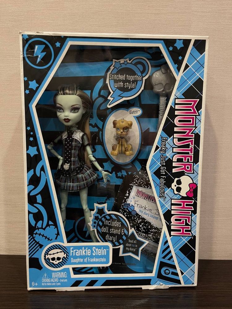 Ляльки та аксесуари монстер хай monster high