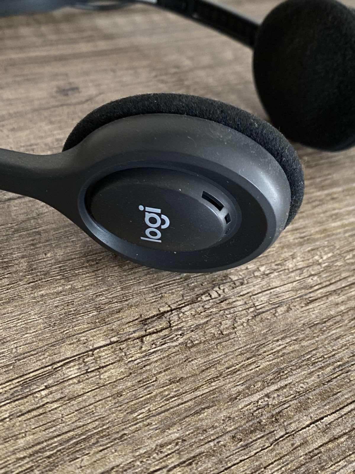 Гарнітура Logitech