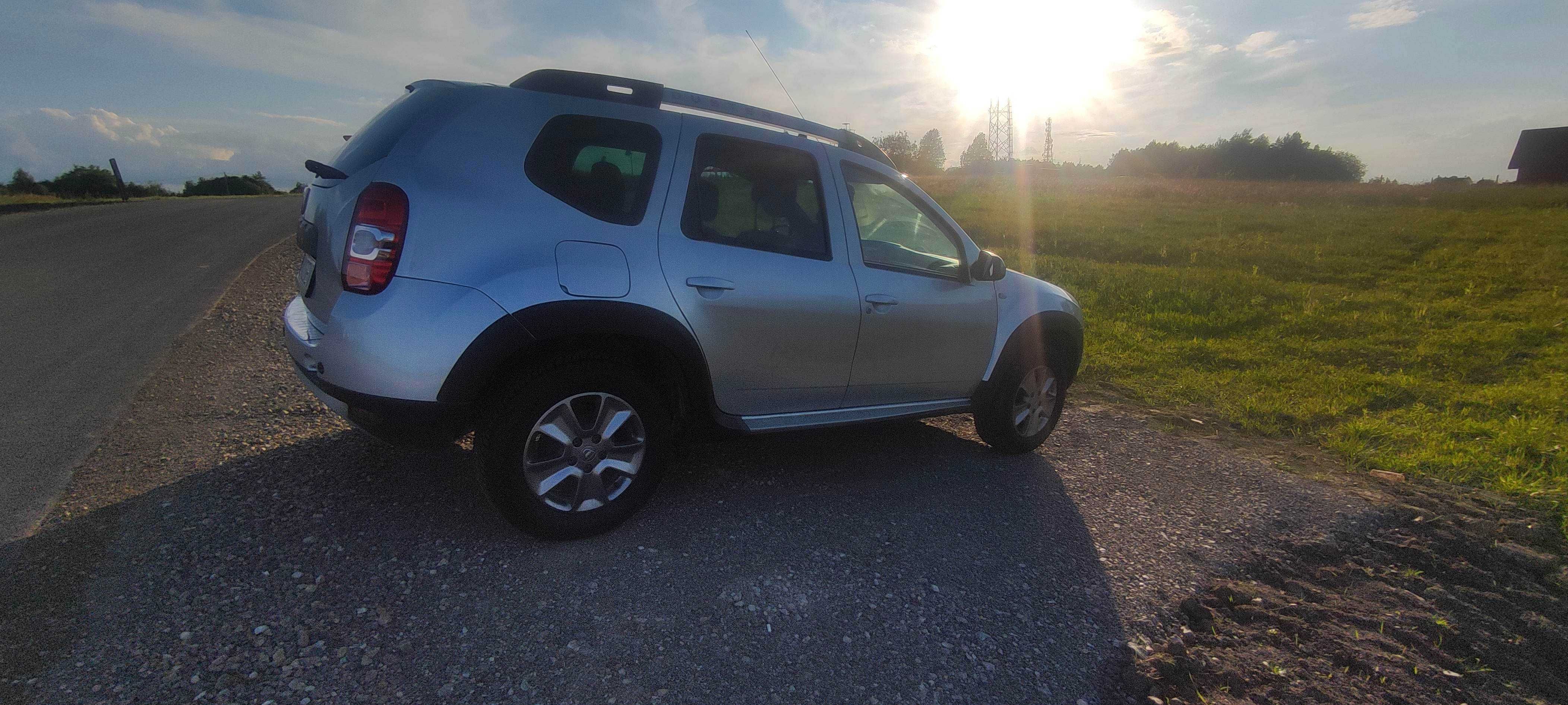 Dacia Duster 2015 stan bdb 1.5 dCi niski przebieg Gwarancja