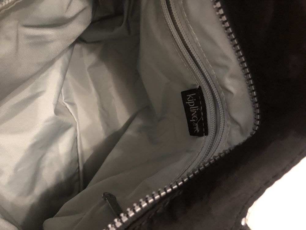 Сумка Kipling в ідеальному стані