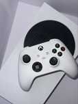 Xbox S + stacja ładująca