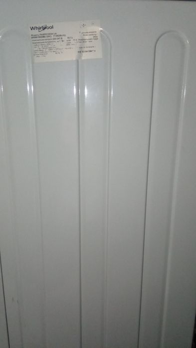 Продам стиральную машину Whirlpool