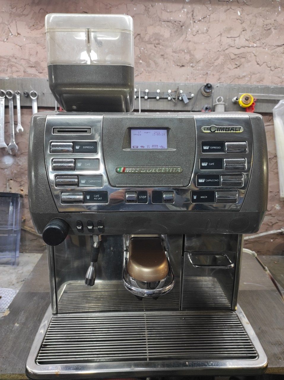 Кофемашина кофеварка суперавтомат M2 М53 
La Cimbali M53 Dolcevita