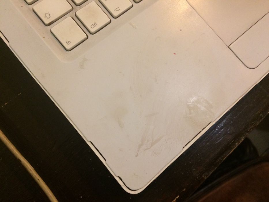 MacBook White 13" (Early 2009) + Original Box64729966818179124