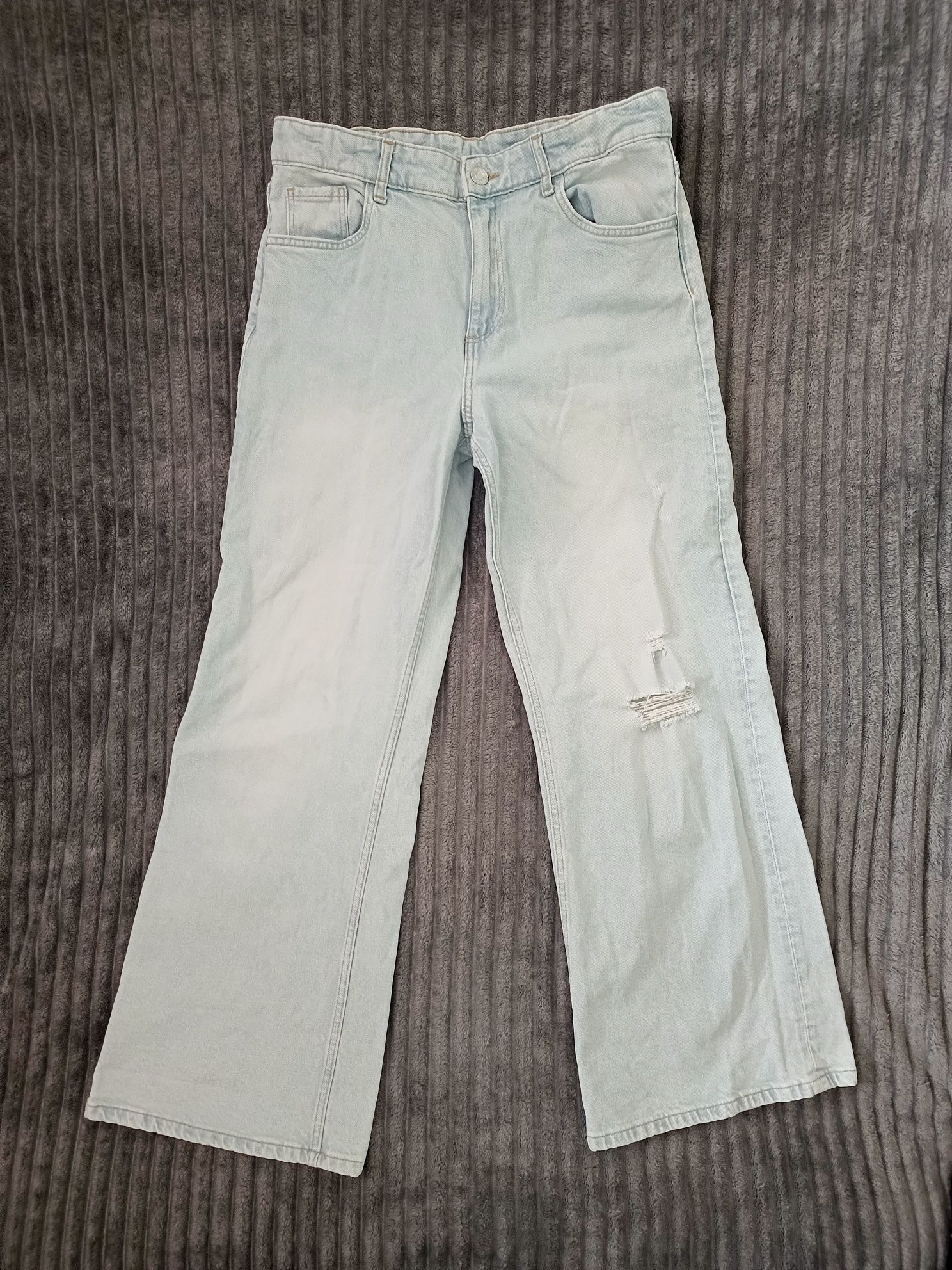 Jeansy H&M rozmiar 152 z szeroką nogawką przetarcia i  regulacja w pas