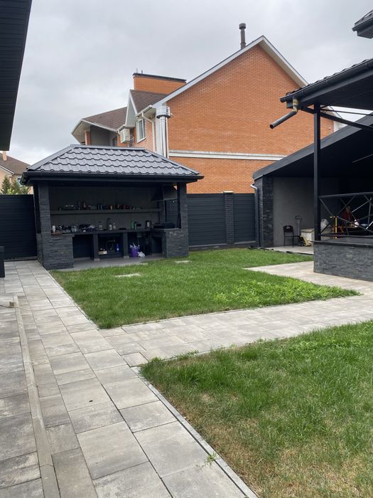 Продаж таунхауса з частковим ремонтом, Чайка