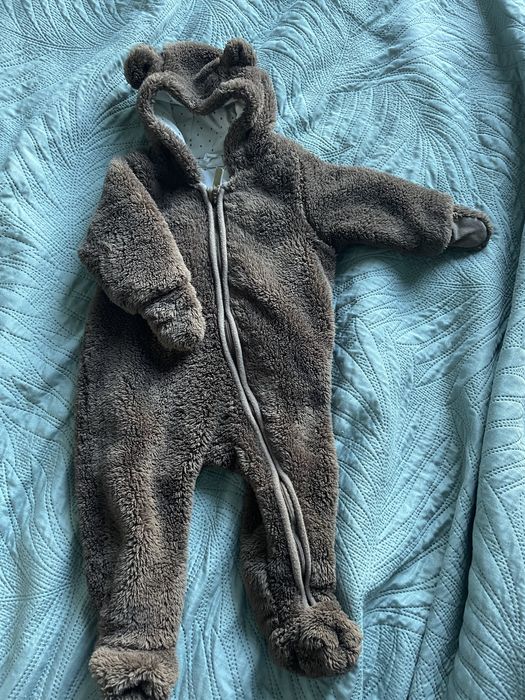 Kombinezon niemowlęcy H&M 68 cm.