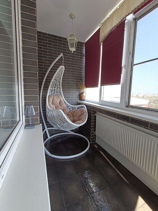 Продаж двокімнатна квартира в новому будинку