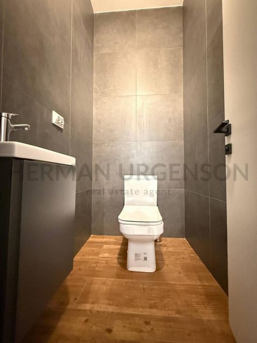 Продаж 2к квартири 62 кв.м  / вул. Возз'єднання, Боздош