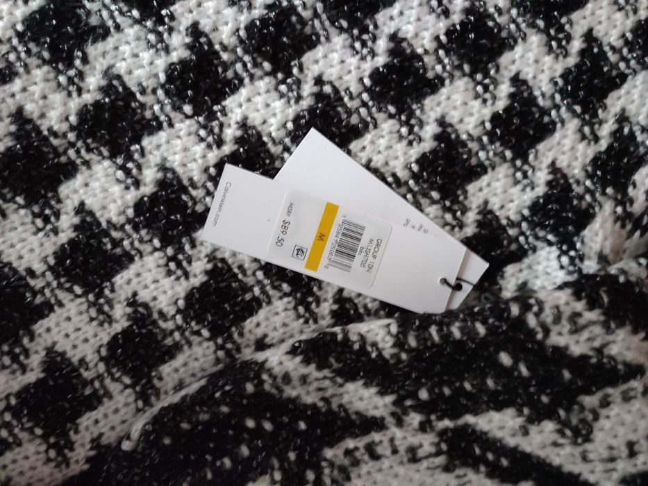 Sweter Calvin Klein M 38