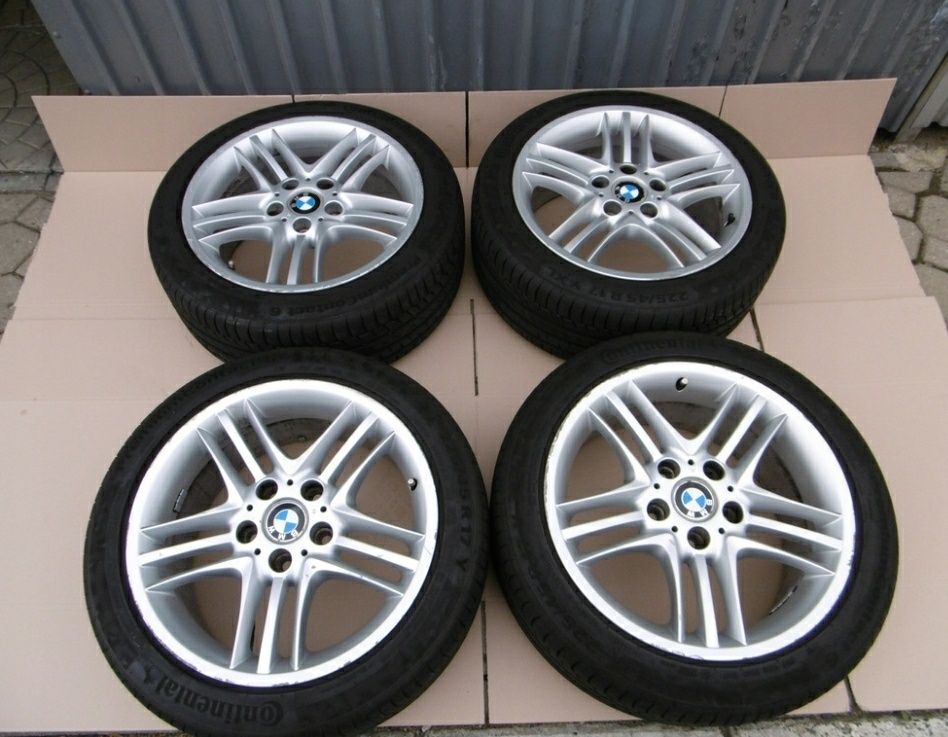Felgi 17 cali Styling 89 8j opony zimowe ideał