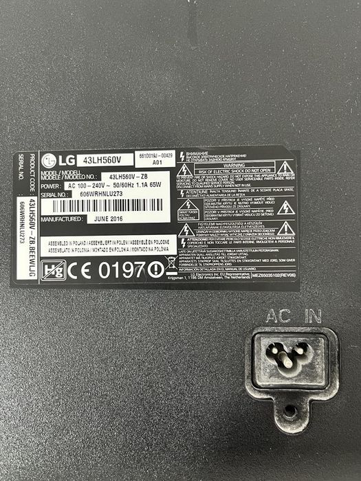 ТВ смарт LG 43LH560V на запчасти 97*57 см