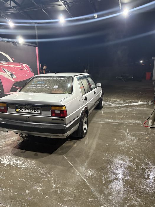 Volkswagen Jetta 2