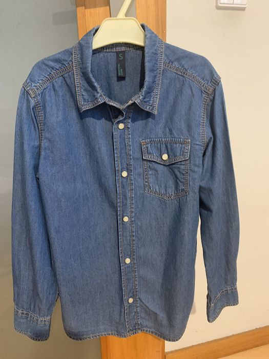 Camisa de ganga Benetton, tam. S (7/8 anos)