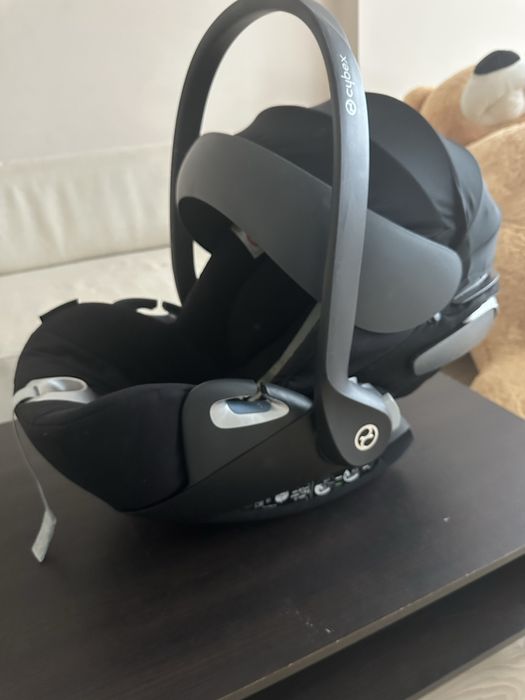 Автокрісло Cybex Cloude Z platinum