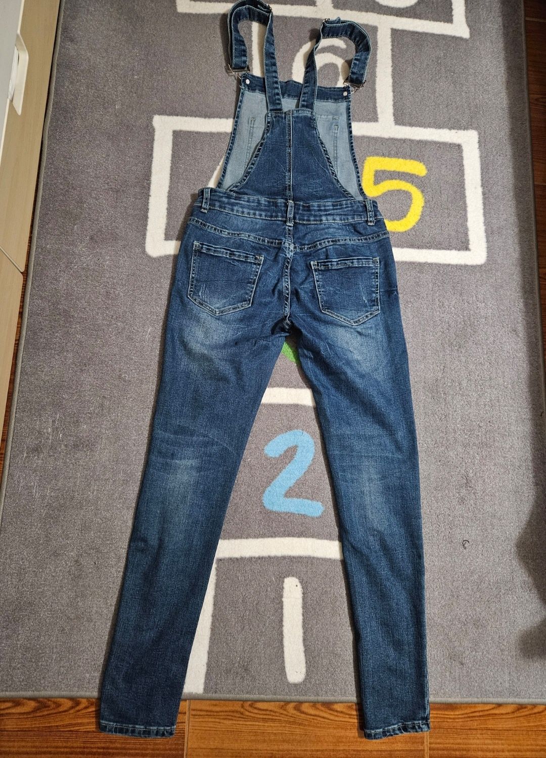 Jardineira ganga (tam 36) CSX Fashion - nova

Jardineira nunca usada,