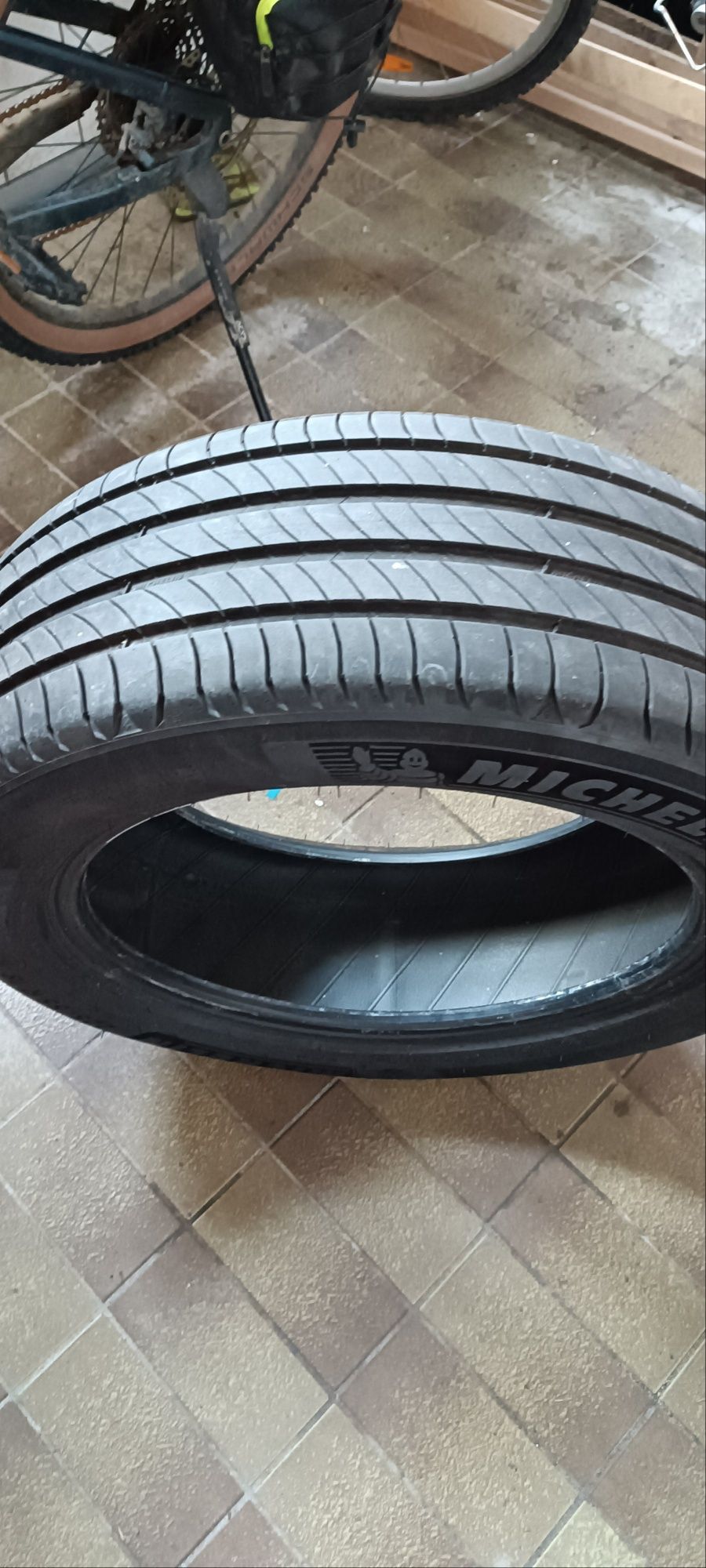 Sprzedam opony Michelin