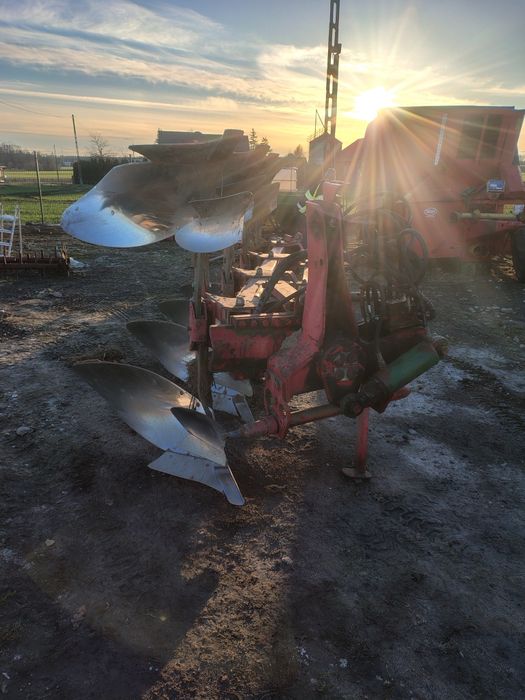 Pługi kveldelat 4 obrotowe