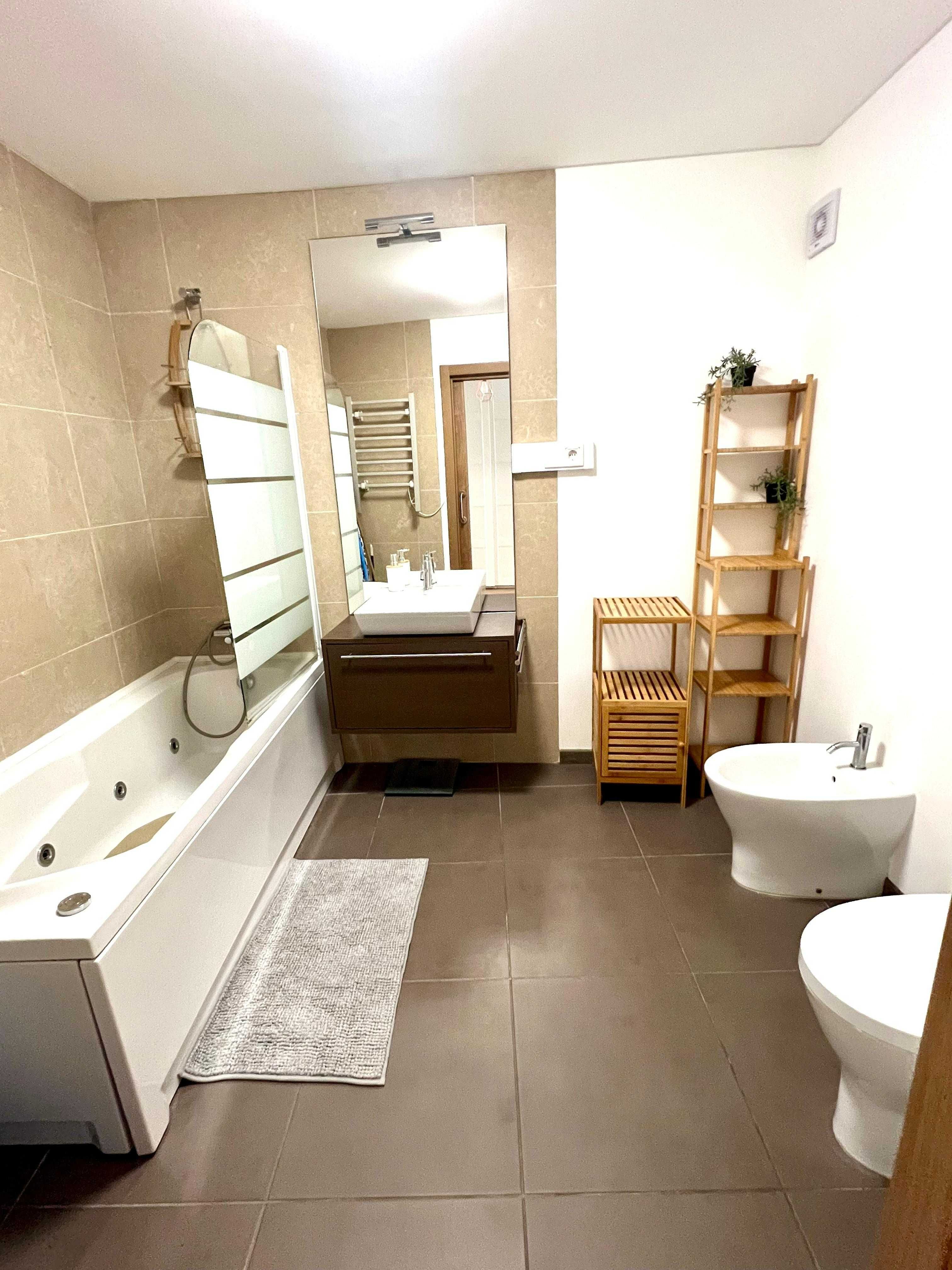 Apartamento T2 Centro Sines - 6 pessoas - Férias (10 min Porto Covo)