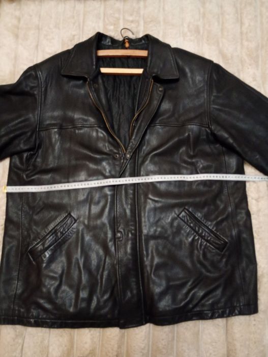 Чоловіча шкіряна курточка,великого розміру батал ОТ 150,в гарному стан